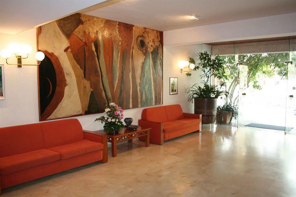 Hotel La Nina カラ・ミラー エクステリア 写真